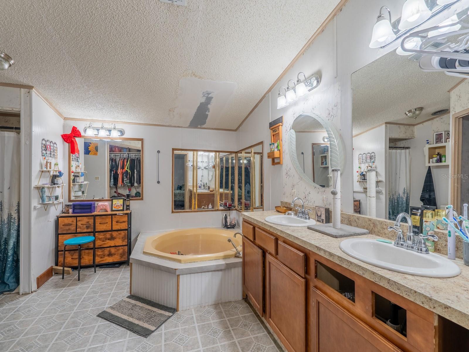 4521 NE 28TH AVE, OCALA, FL, 34479