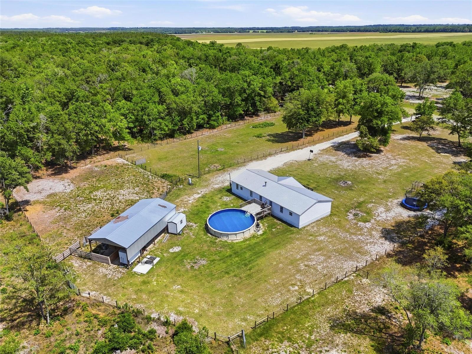 847 SW APPLEWOOD GLN, FORT WHITE, FL, 32038