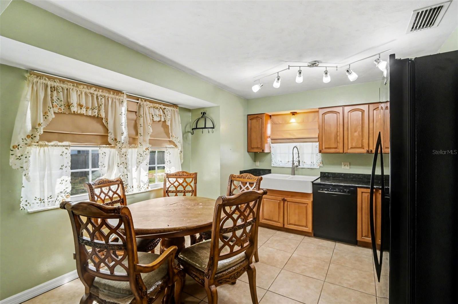 1855 PORTVIEW AVE, DELTONA, FL, 32738