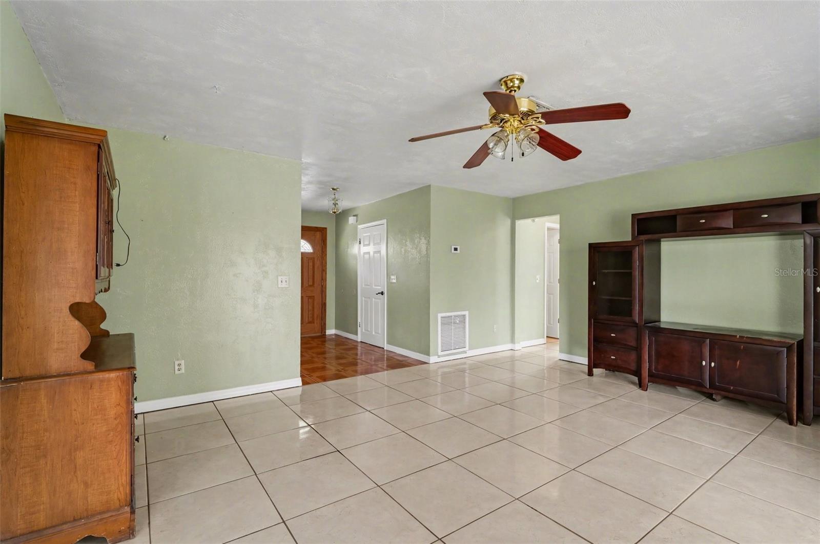 1855 PORTVIEW AVE, DELTONA, FL, 32738