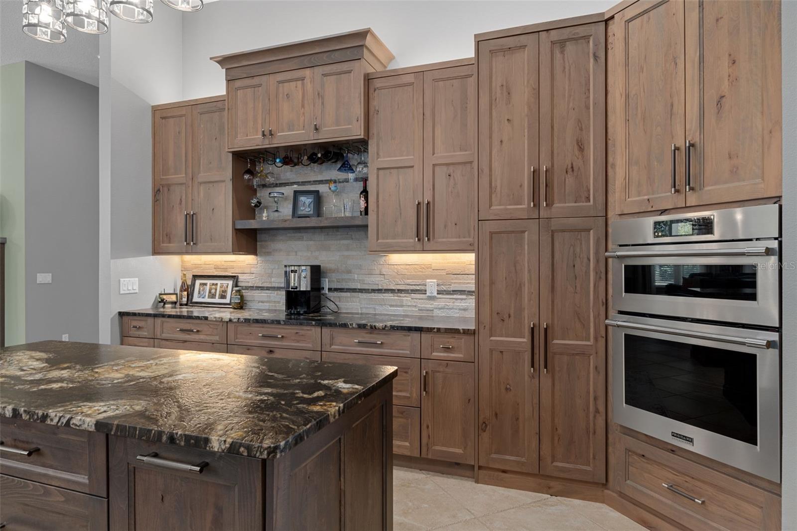 3975 N GRAYHAWK LOOP, LECANTO, FL, 34461