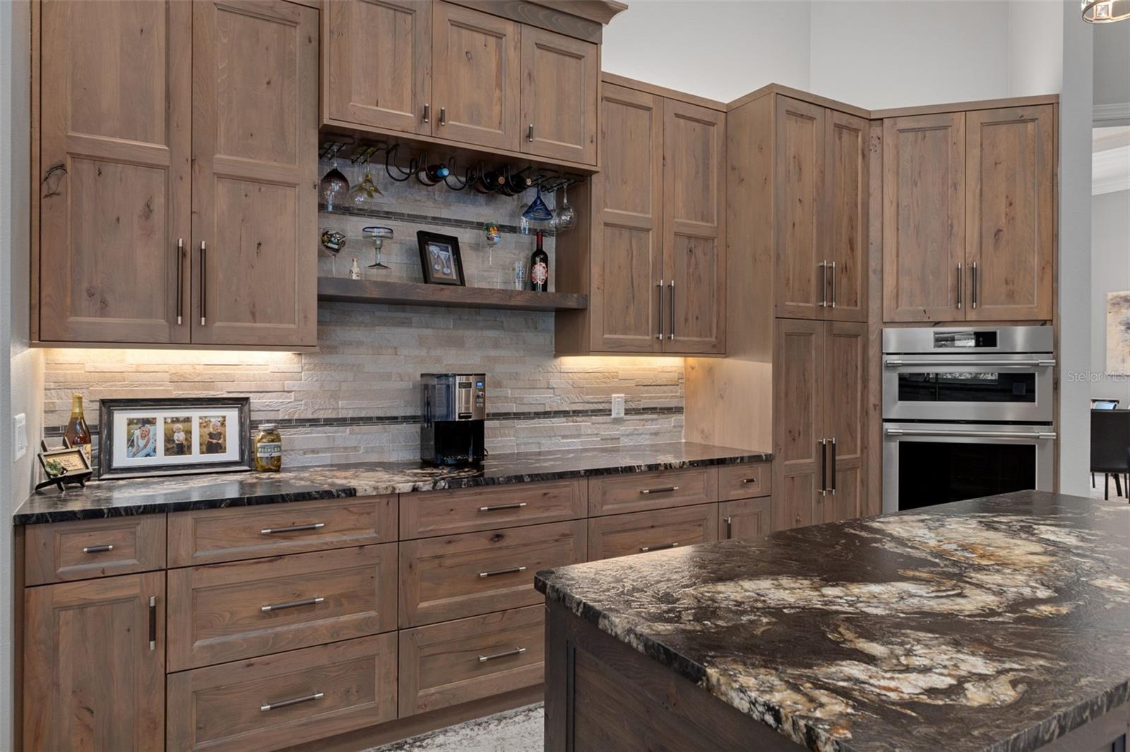 3975 N GRAYHAWK LOOP, LECANTO, FL, 34461