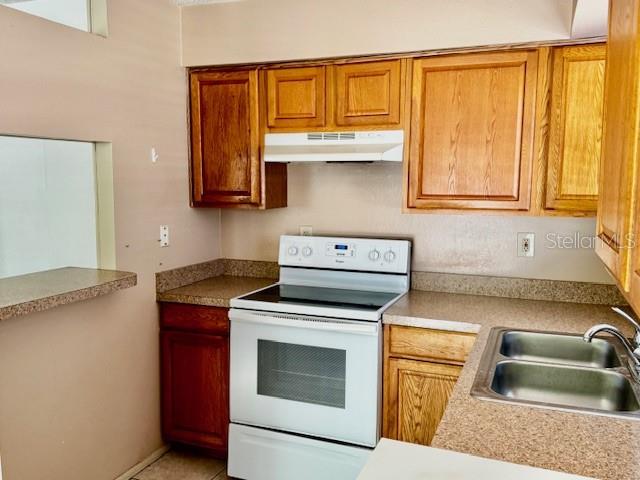 3073 PINE TREE AVE, LARGO, FL, 33771