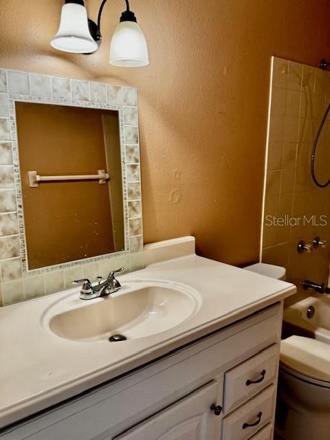 3073 PINE TREE AVE, LARGO, FL, 33771