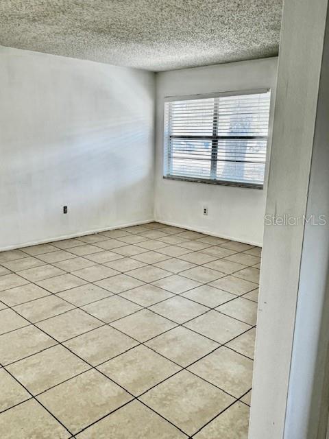 3073 PINE TREE AVE, LARGO, FL, 33771