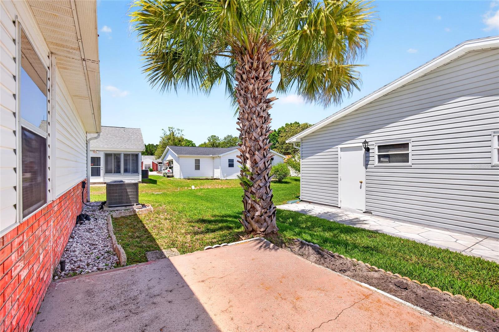 932 CHULA CT, LADY LAKE, FL, 32159