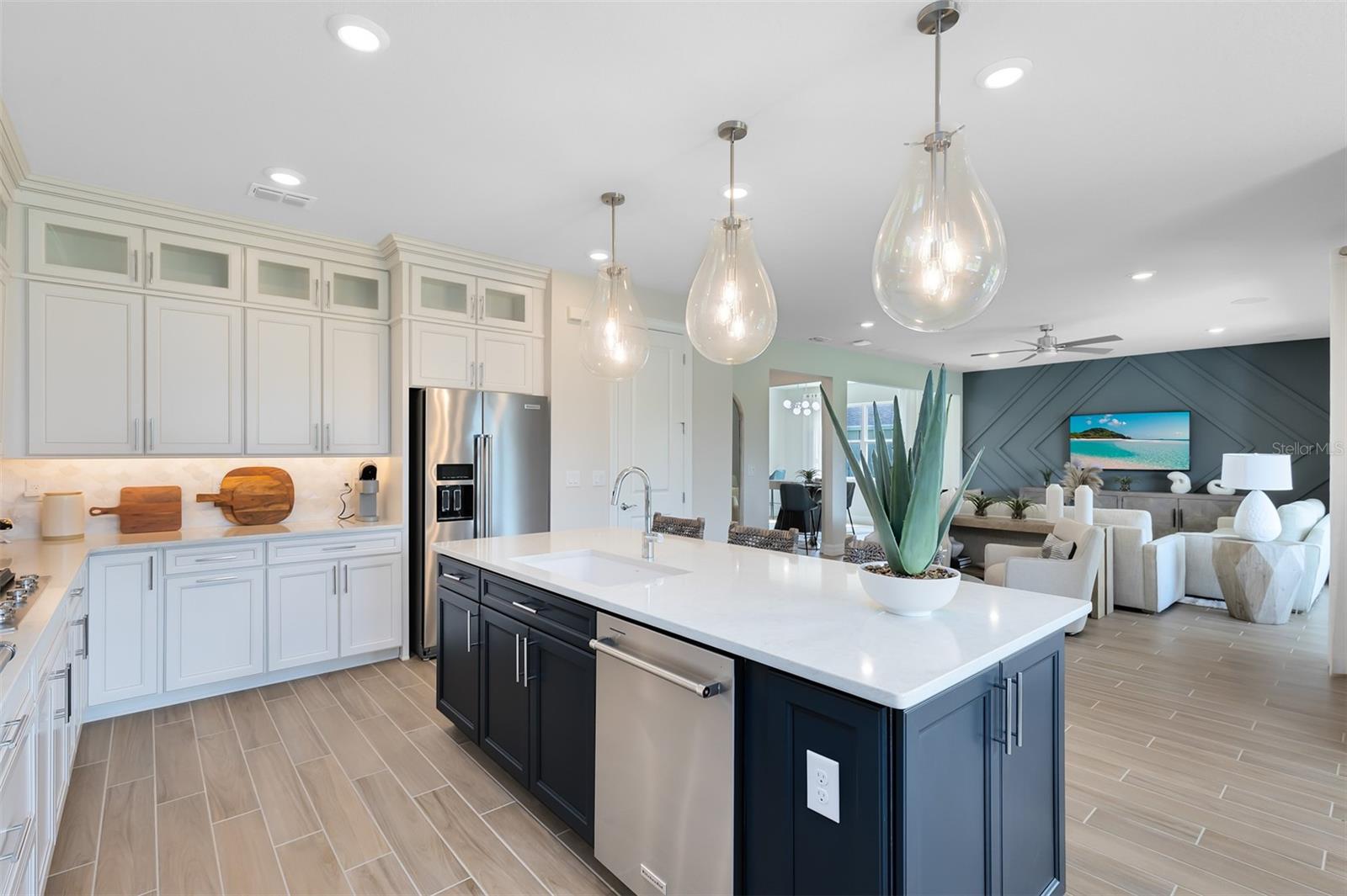 4746 HARRINGTON FIELDS DRIVE, DAVENPORT, FL, 33837