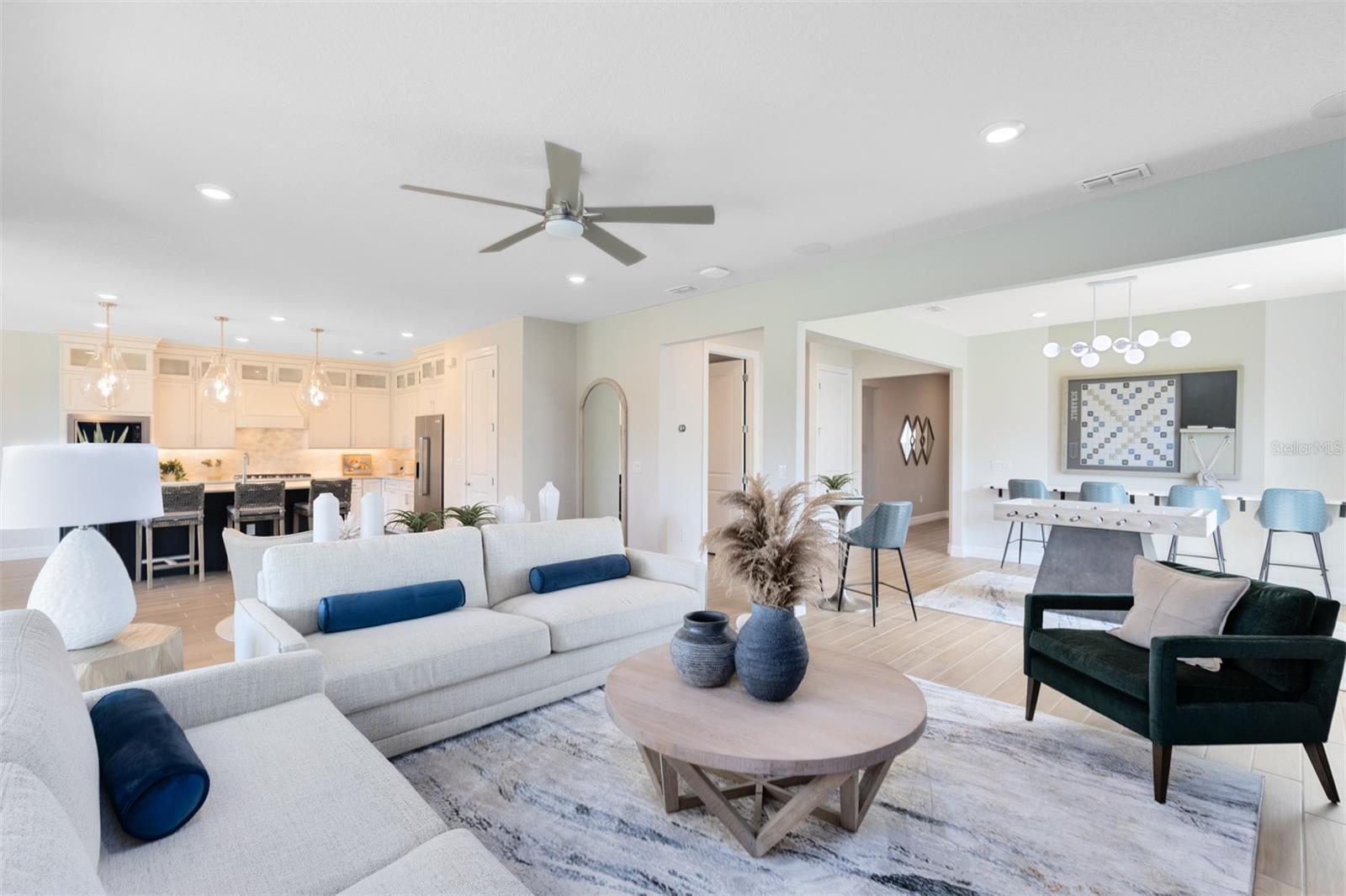 4746 HARRINGTON FIELDS DRIVE, DAVENPORT, FL, 33837
