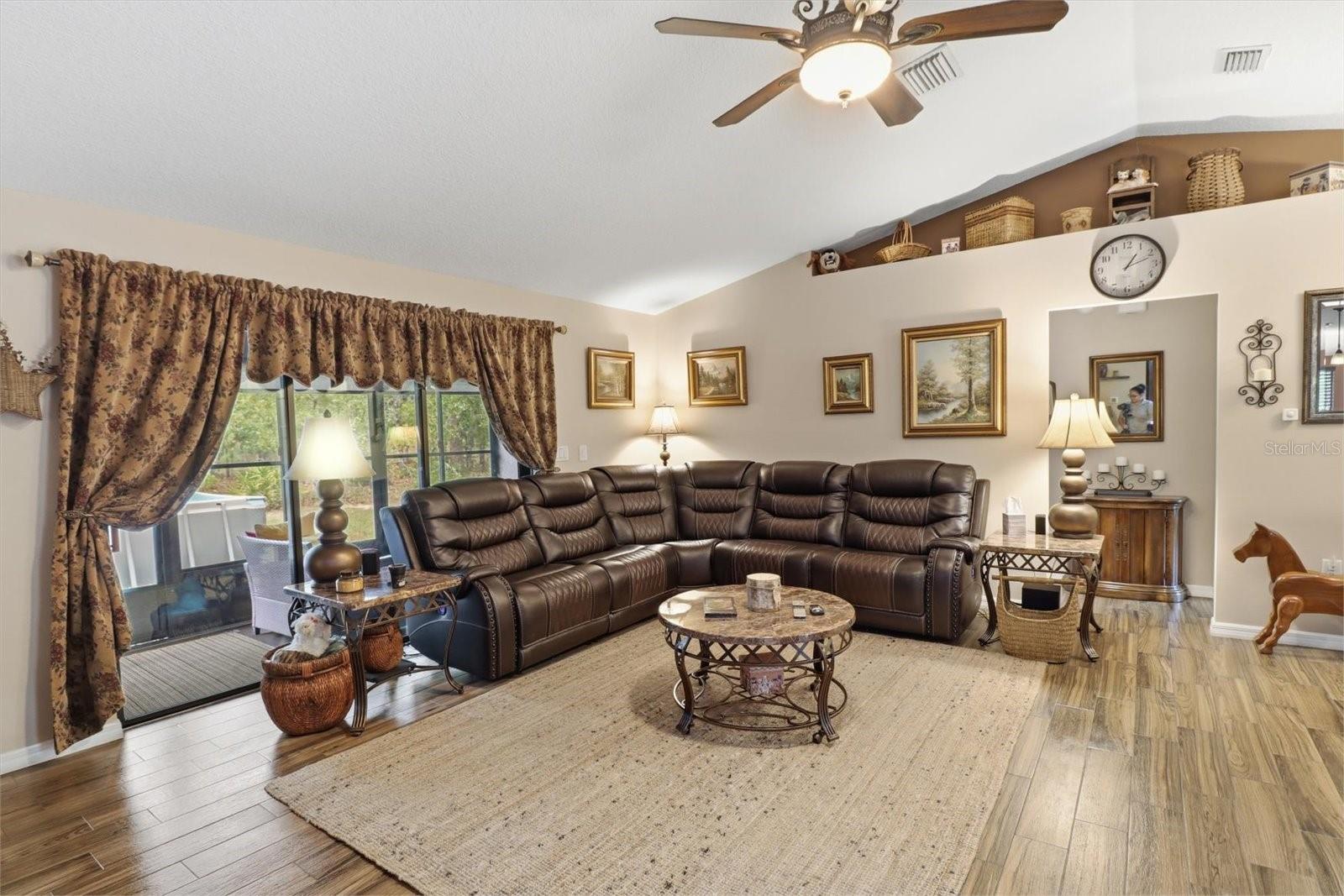 16389 MARGOT RD, WEEKI WACHEE, FL, 34614