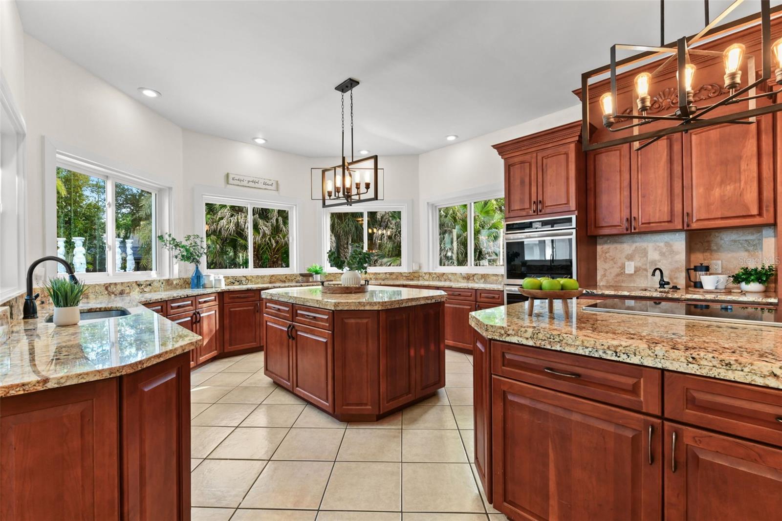 2113 SILVER LEAF CT, LONGWOOD, FL, 32779
