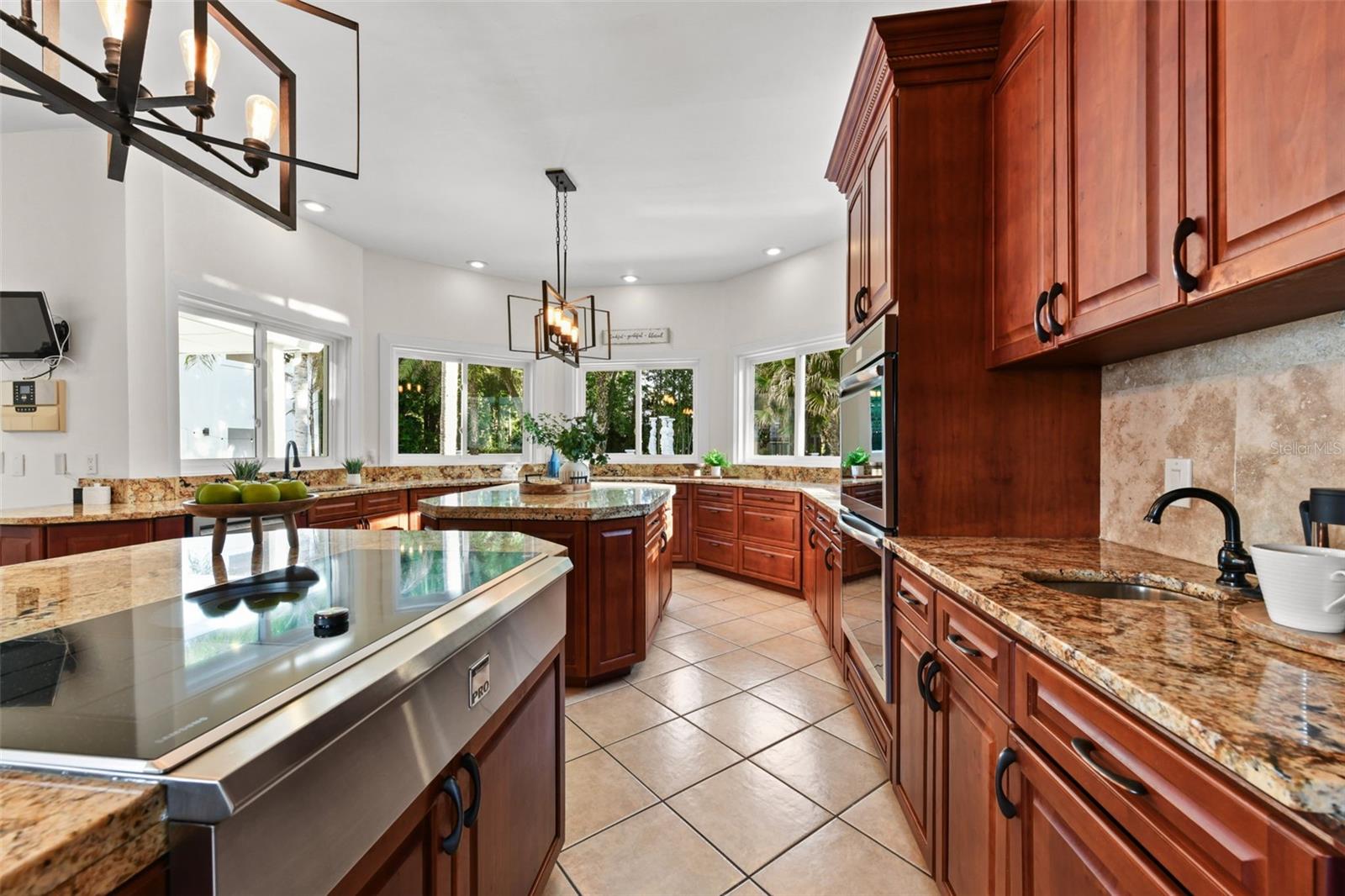 2113 SILVER LEAF CT, LONGWOOD, FL, 32779