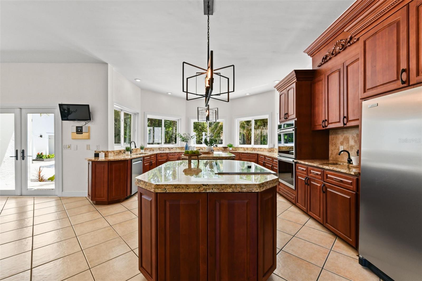 2113 SILVER LEAF CT, LONGWOOD, FL, 32779