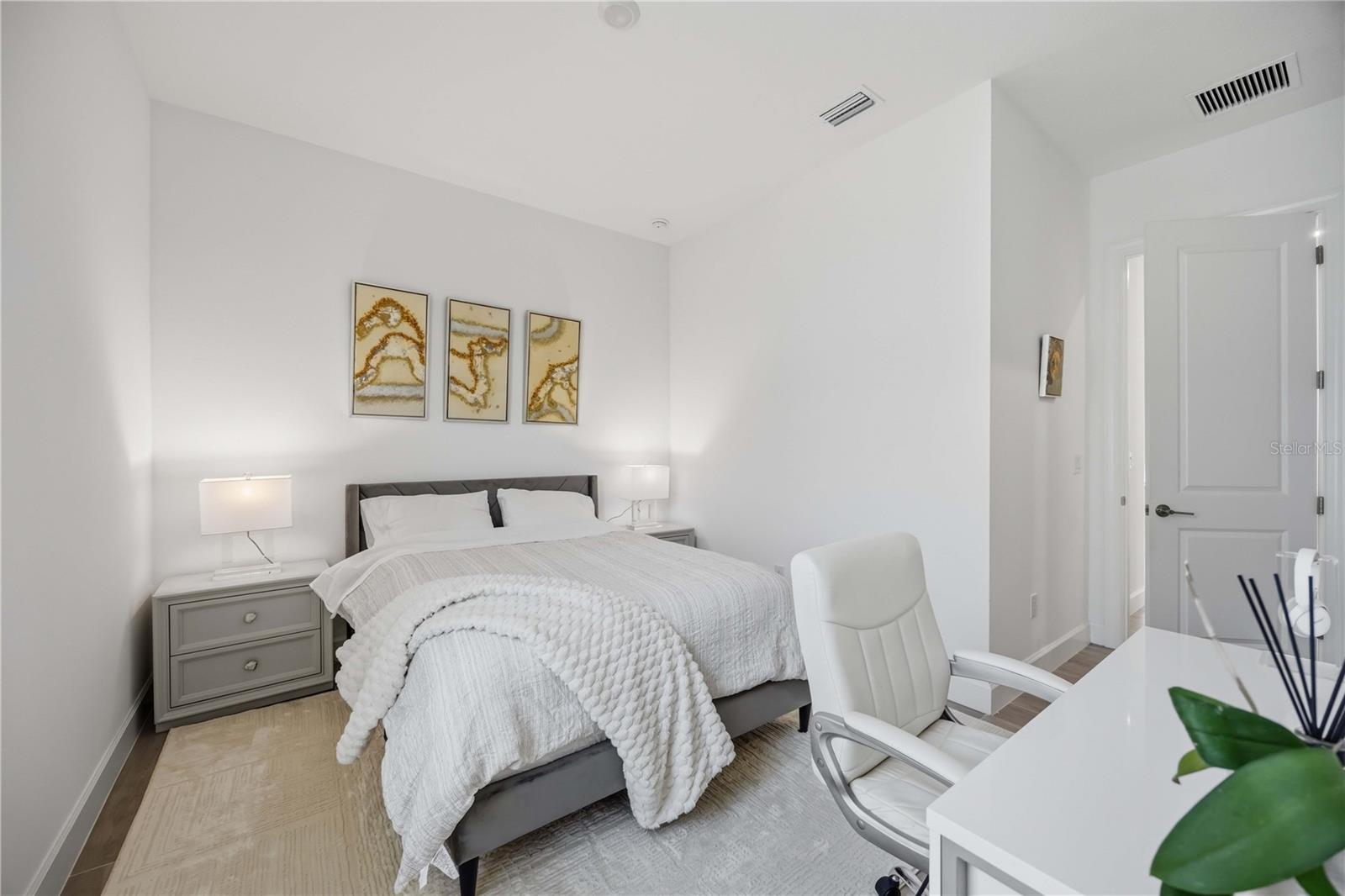 10116 SILENT NIGHT LN, SARASOTA, FL, 34241