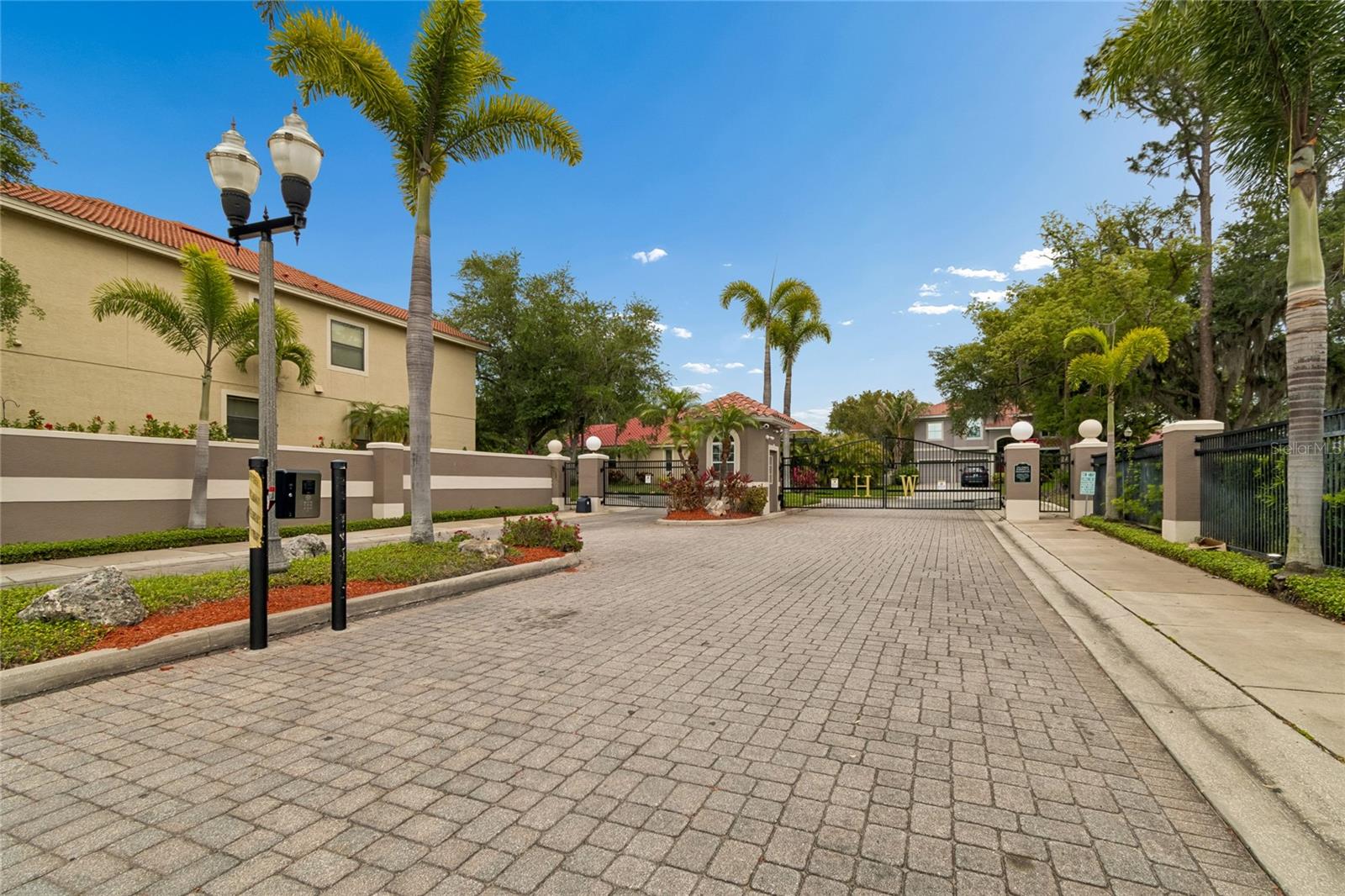 2204 ELIZABETH WAY, DUNEDIN, FL, 34698