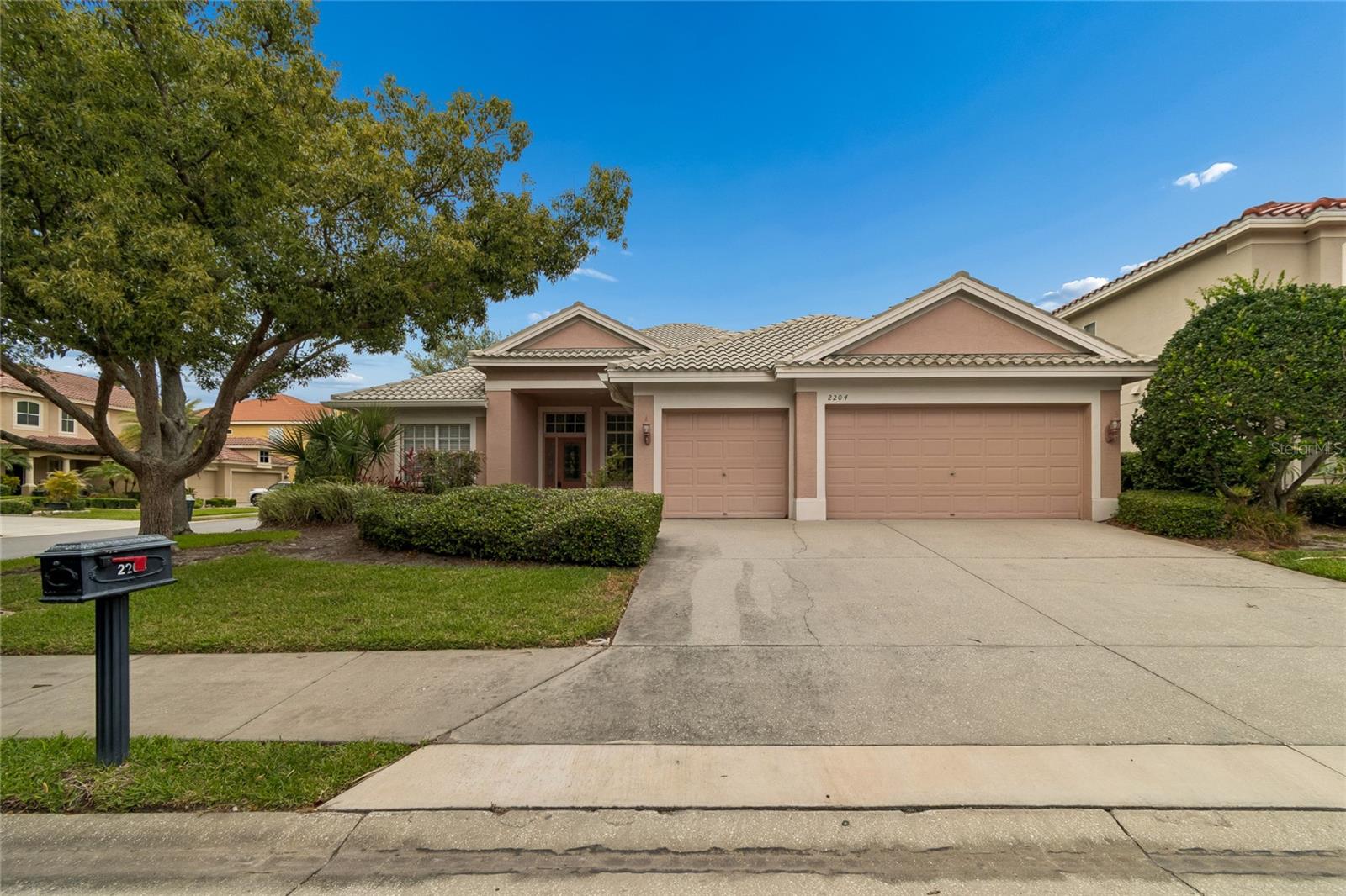 2204 ELIZABETH WAY, DUNEDIN, FL, 34698