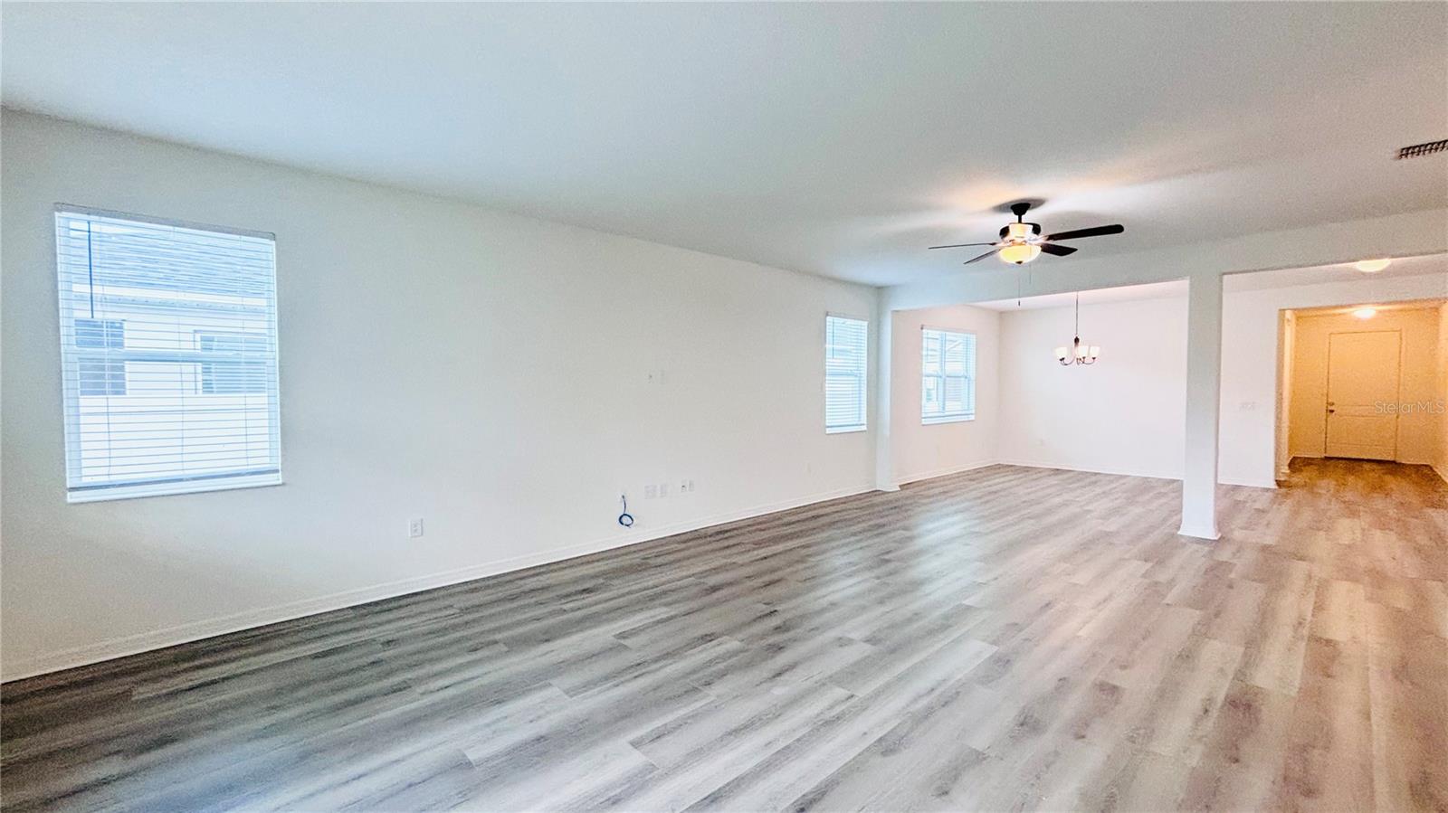 557 SCOTT LAKE CREEK LN, LAKELAND, FL, 33813