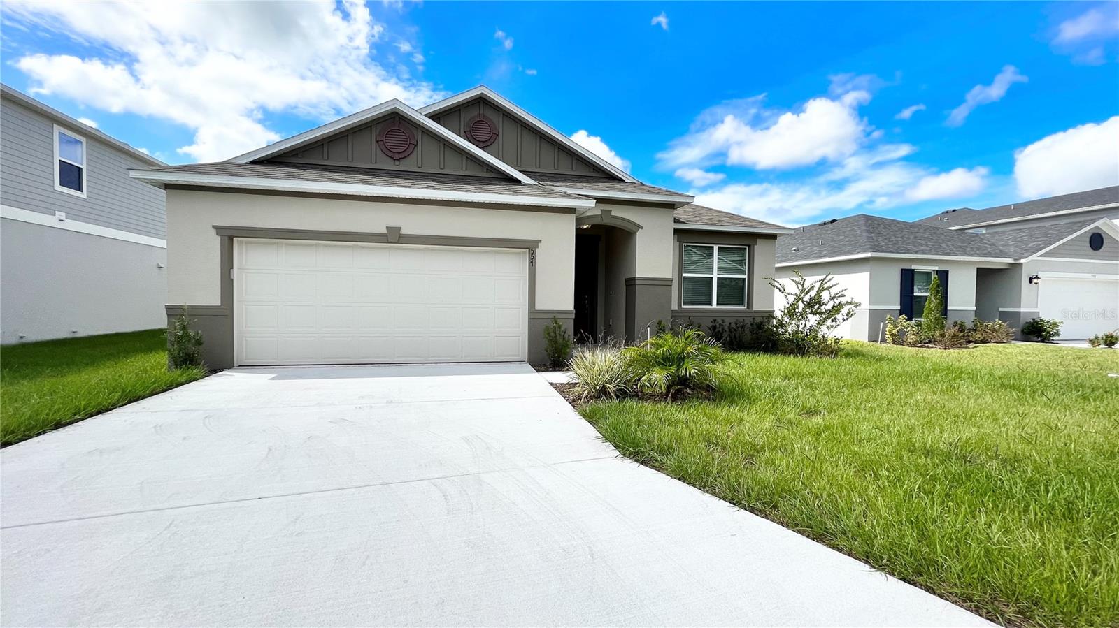 557 SCOTT LAKE CREEK LN, LAKELAND, FL, 33813
