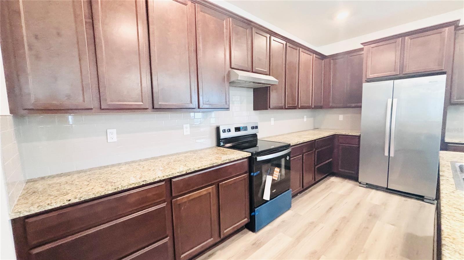 557 SCOTT LAKE CREEK LN, LAKELAND, FL, 33813