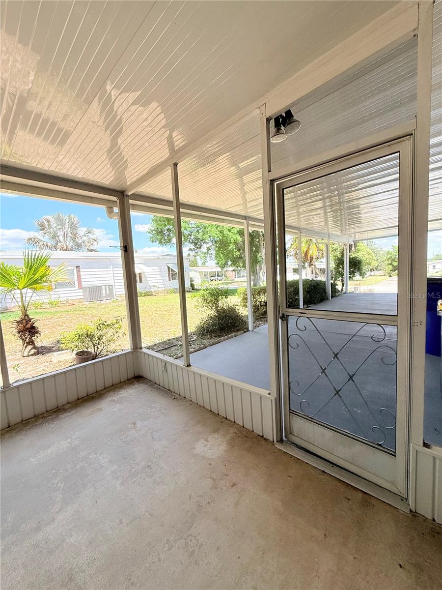 116 S WINTER CIR, AVON PARK, FL, 33825