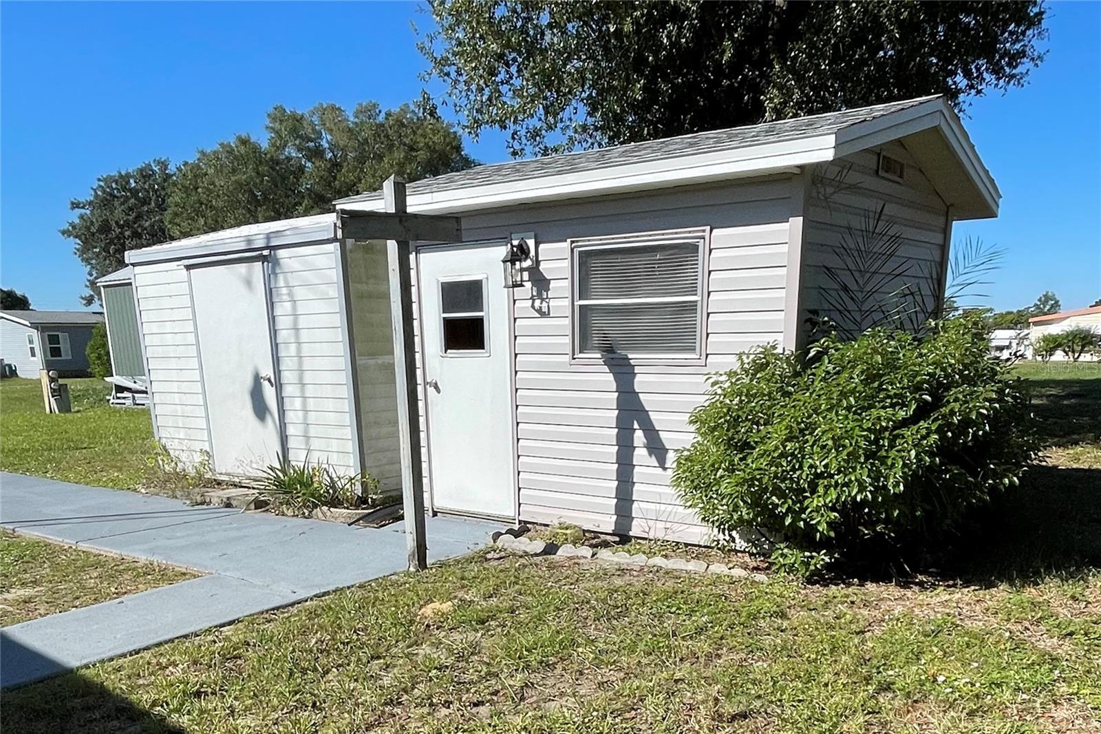 116 S WINTER CIR, AVON PARK, FL, 33825