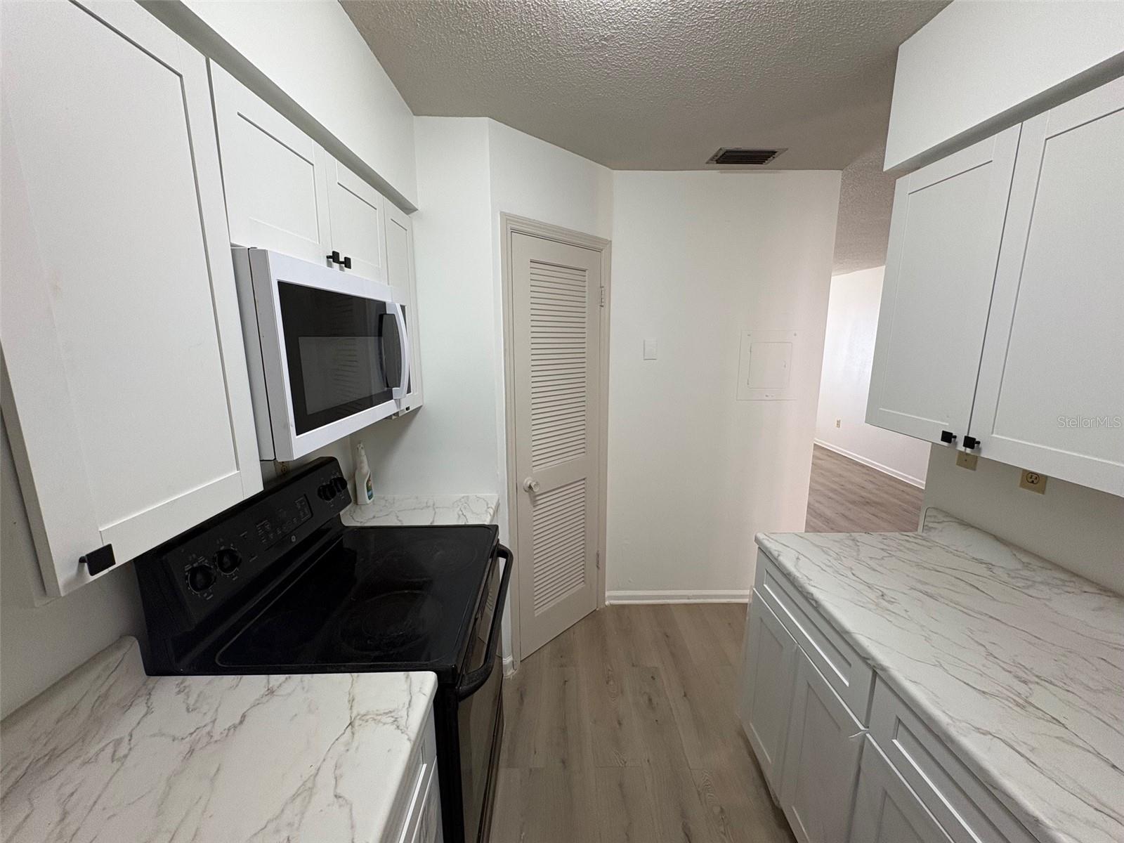 4507 9TH STREET W. #I3, BRADENTON, FL, 34207