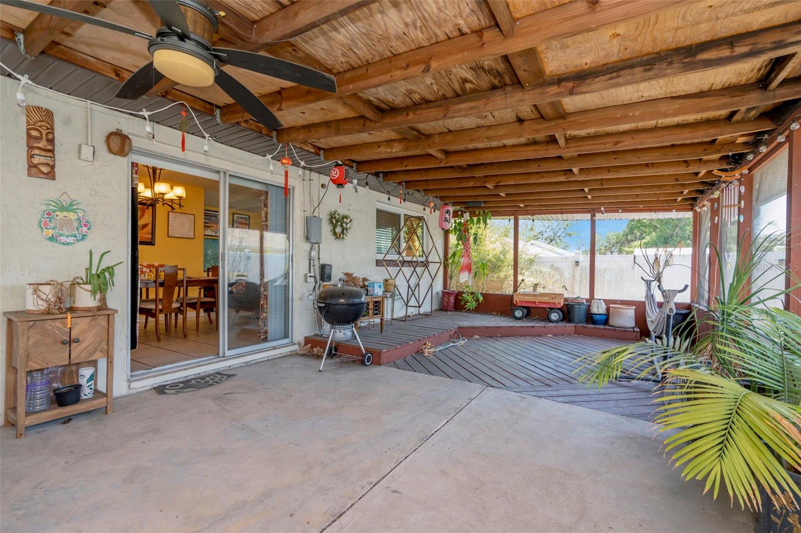 302 LIMONA RD, BRANDON, FL, 33510