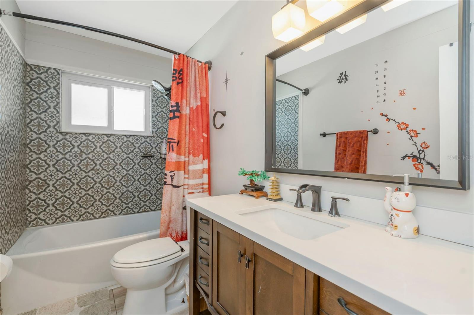 302 LIMONA RD, BRANDON, FL, 33510