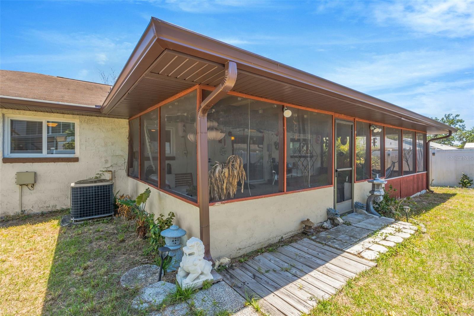 302 LIMONA RD, BRANDON, FL, 33510