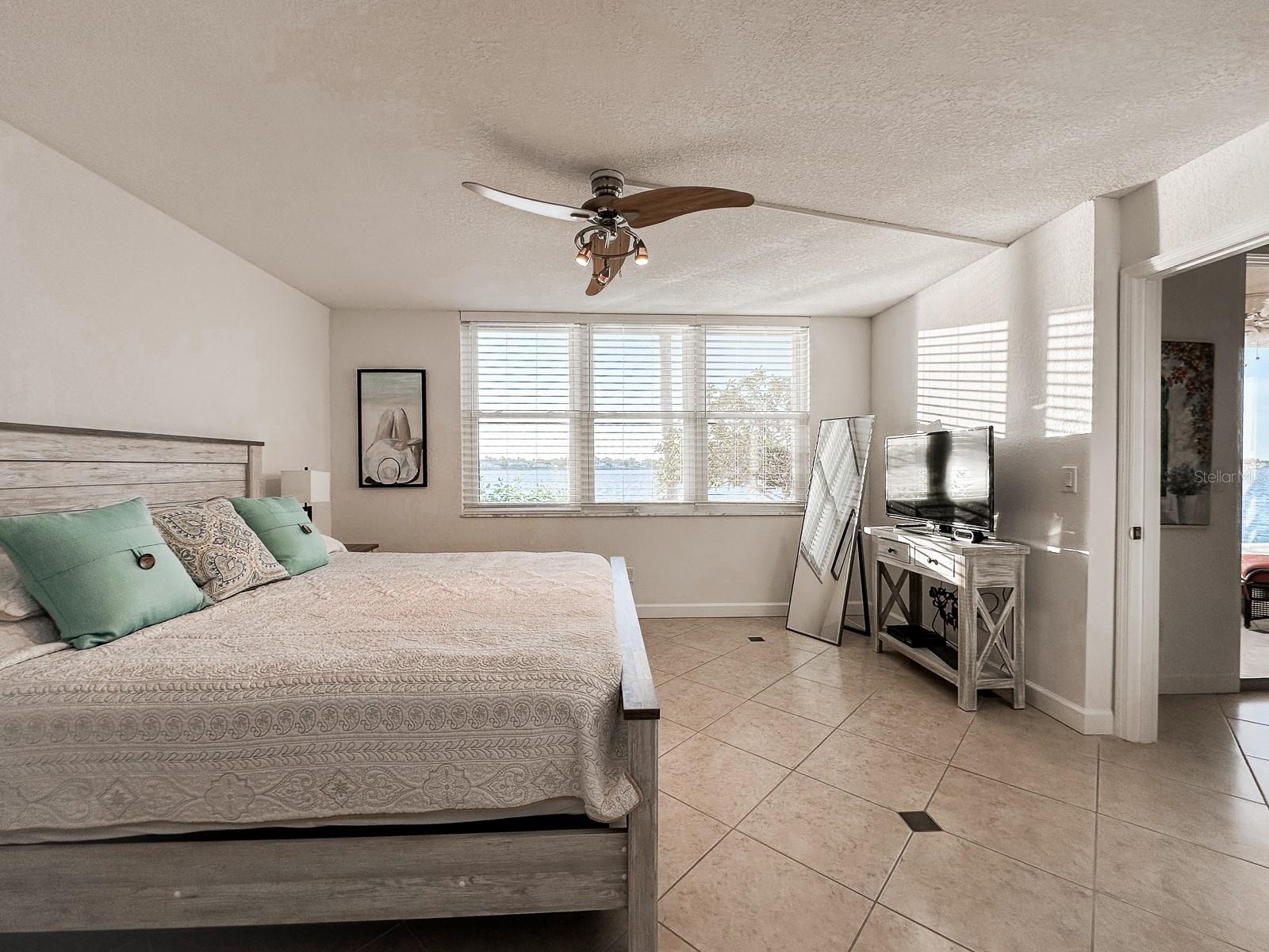 7920 SUN ISLAND DR S #102, SOUTH PASADENA, FL, 33707