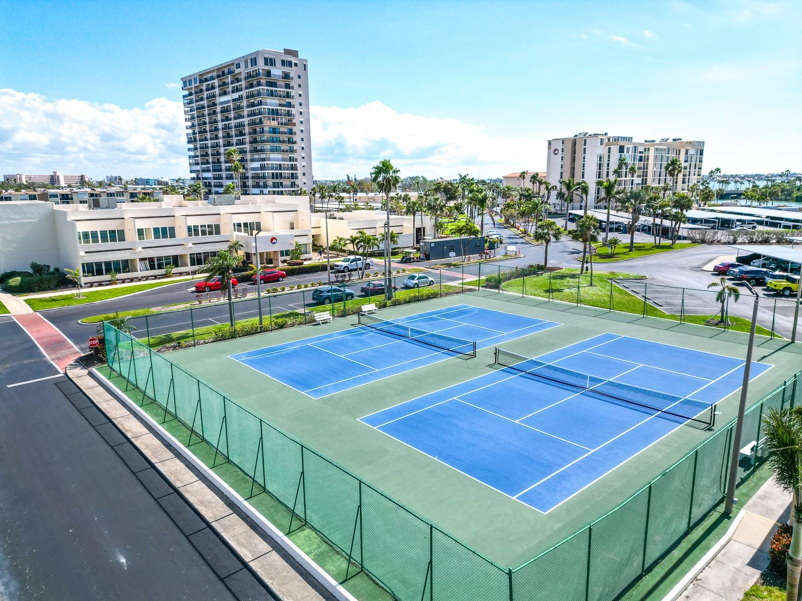 7920 SUN ISLAND DR S #102, SOUTH PASADENA, FL, 33707