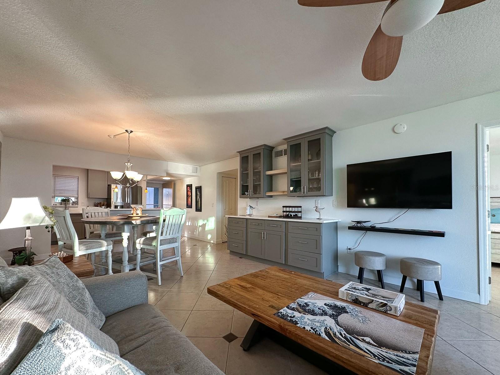 7920 SUN ISLAND DR S #102, SOUTH PASADENA, FL, 33707