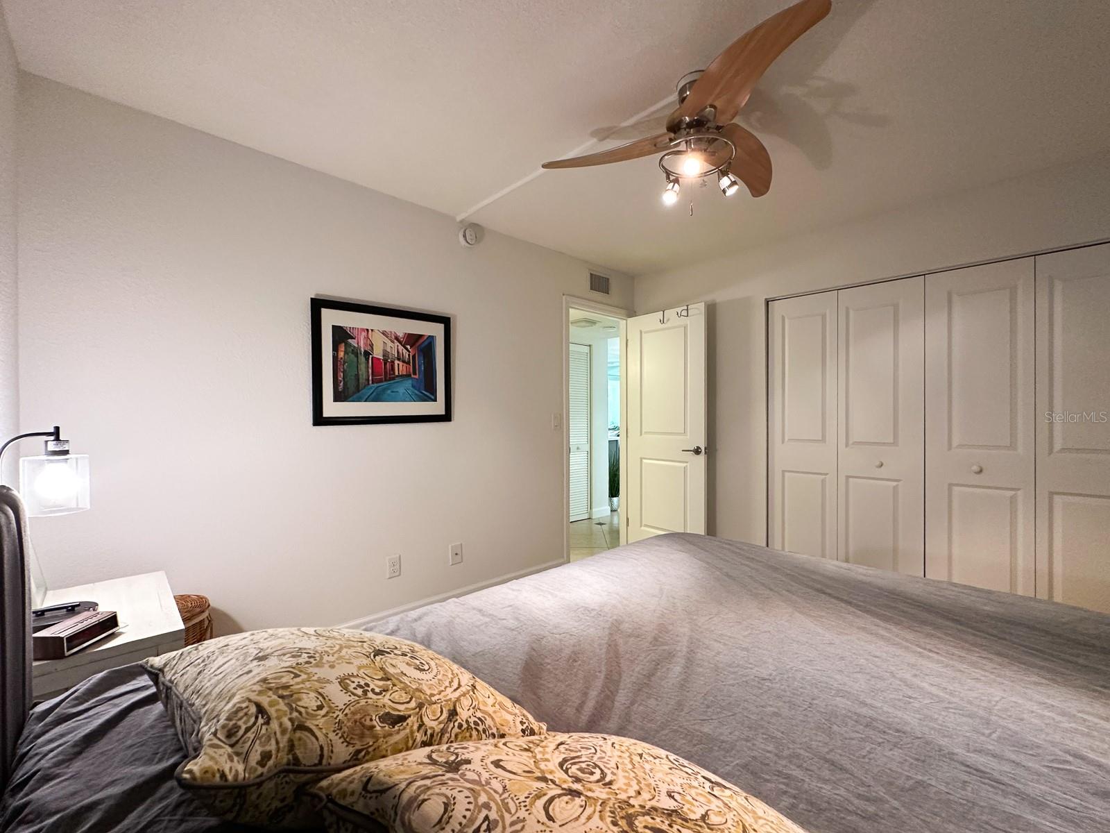 7920 SUN ISLAND DR S #102, SOUTH PASADENA, FL, 33707