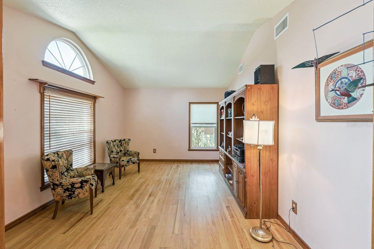 908 ALMOND TREE CIR, ORLANDO, FL, 32835