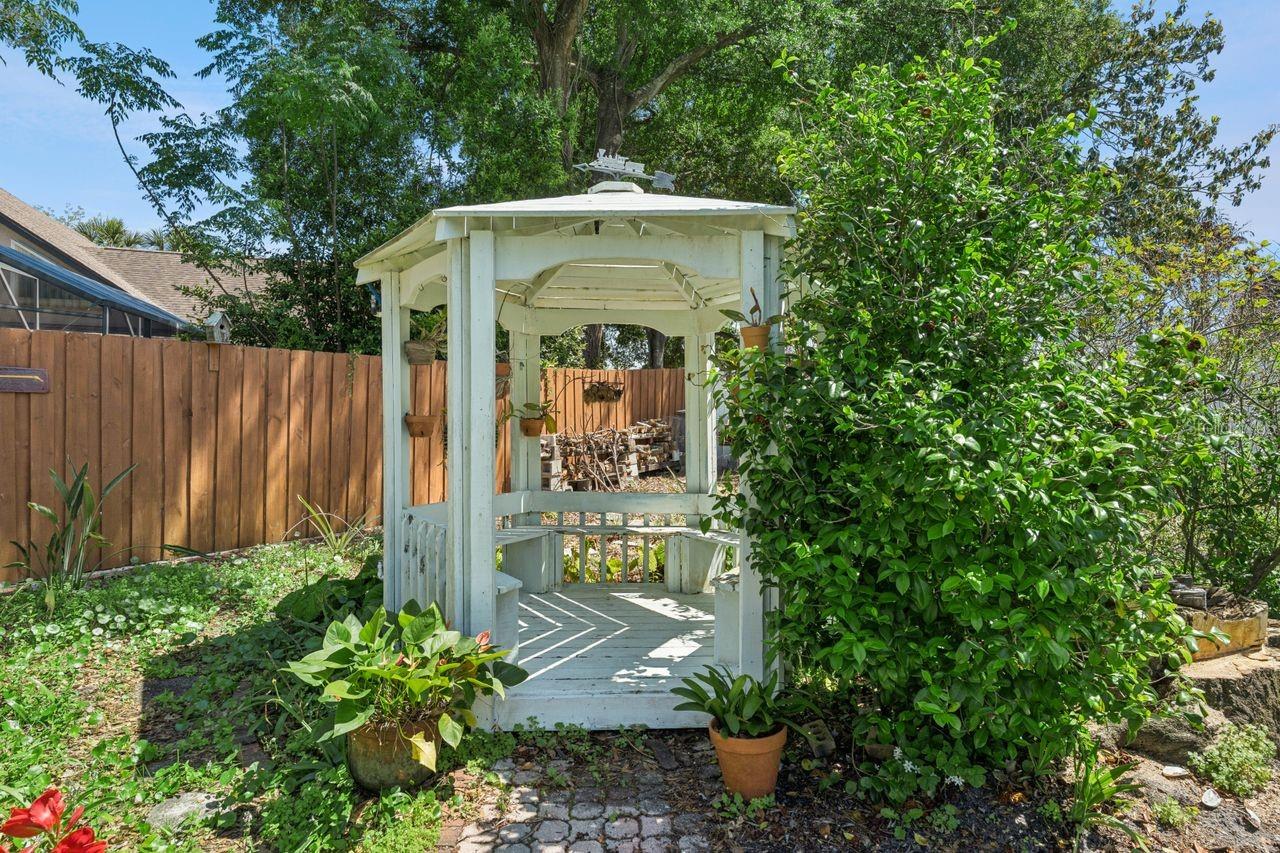 908 ALMOND TREE CIR, ORLANDO, FL, 32835