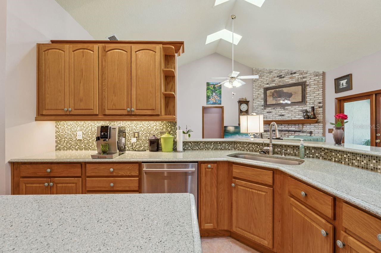 908 ALMOND TREE CIR, ORLANDO, FL, 32835