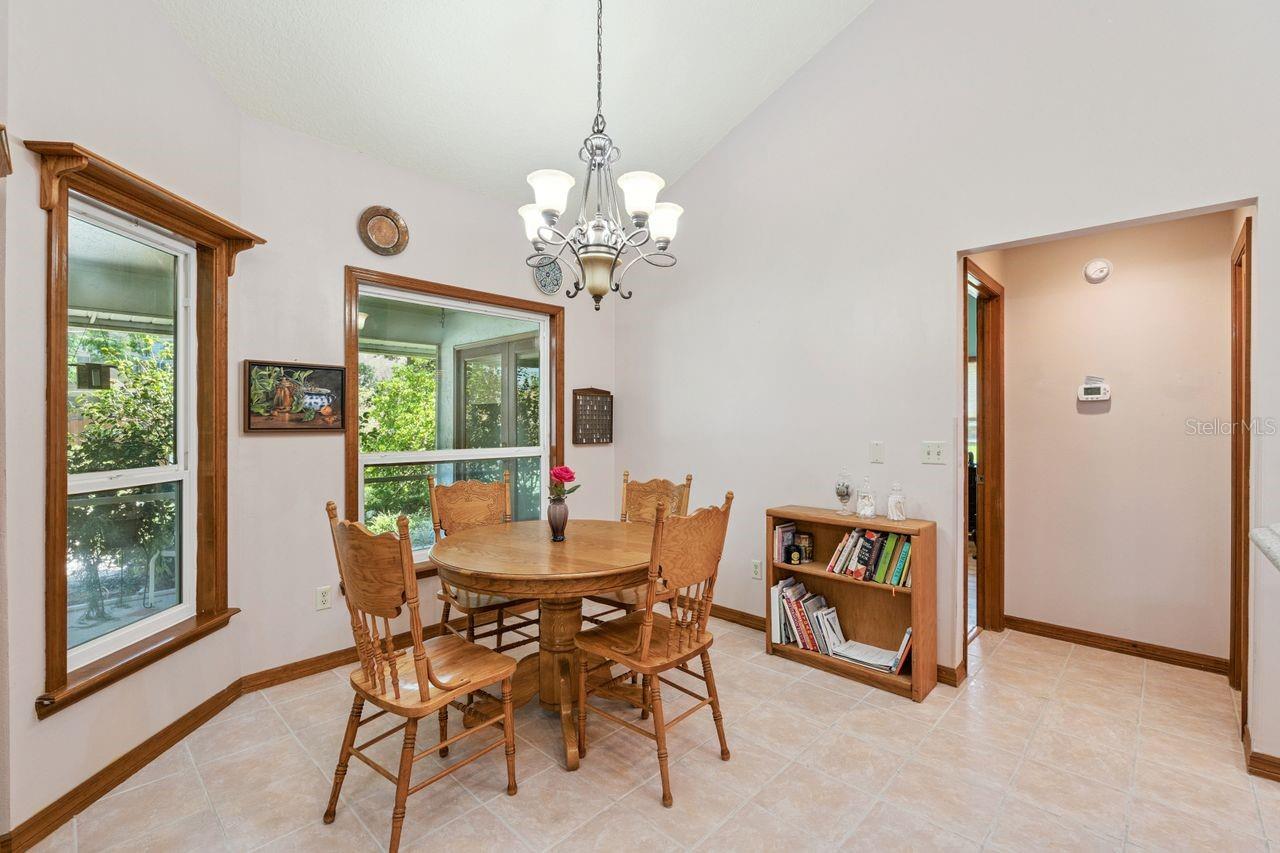 908 ALMOND TREE CIR, ORLANDO, FL, 32835