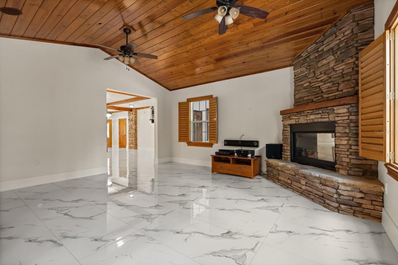 27012 GRAND OAK LN, TAVARES, FL, 32778