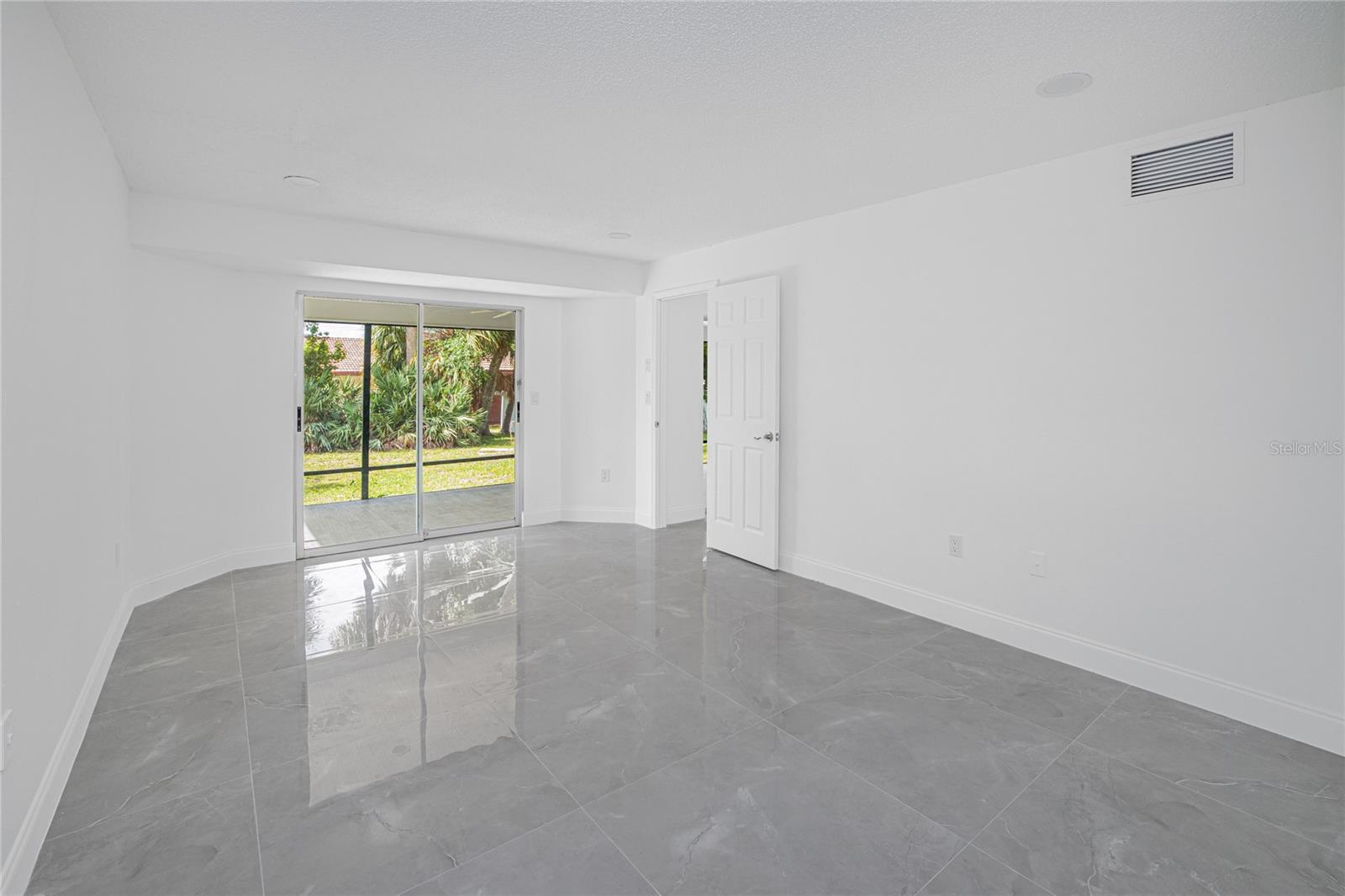 22457 OCEANSIDE AVE, PORT CHARLOTTE, FL, 33952