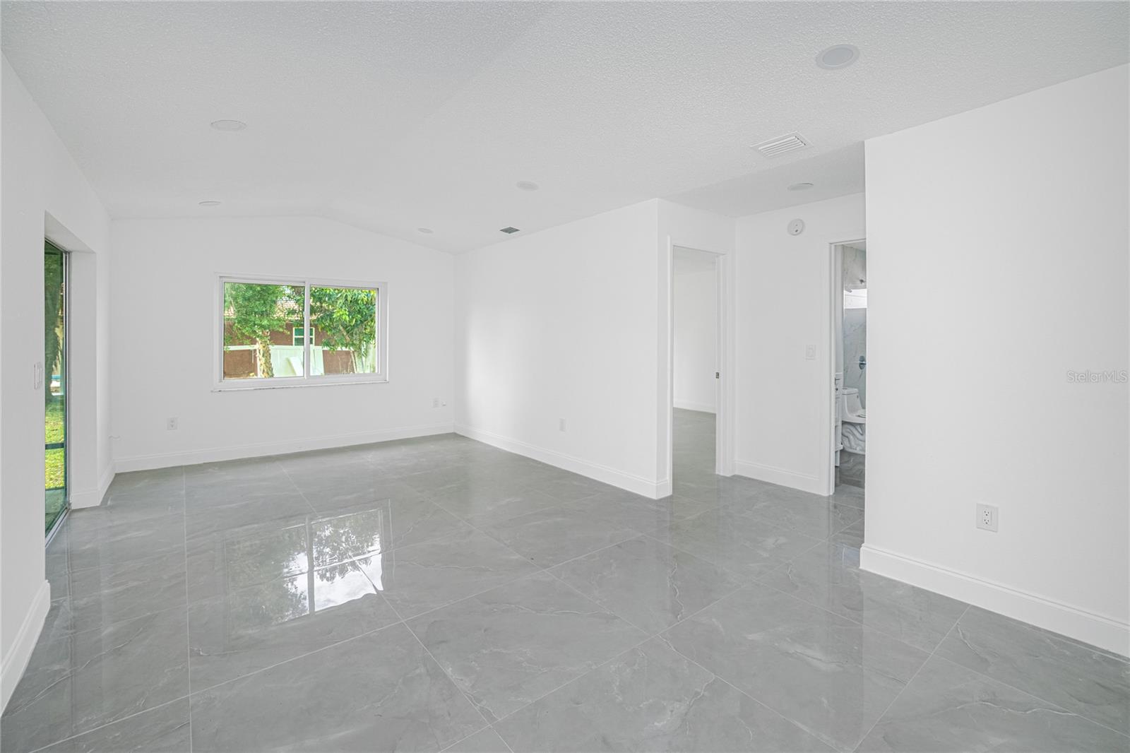 22457 OCEANSIDE AVE, PORT CHARLOTTE, FL, 33952