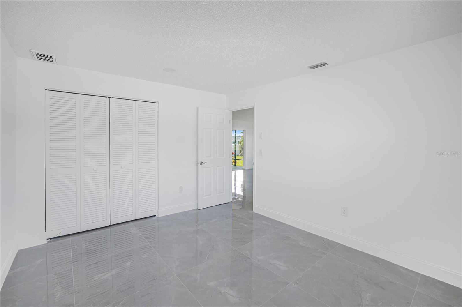 22457 OCEANSIDE AVE, PORT CHARLOTTE, FL, 33952