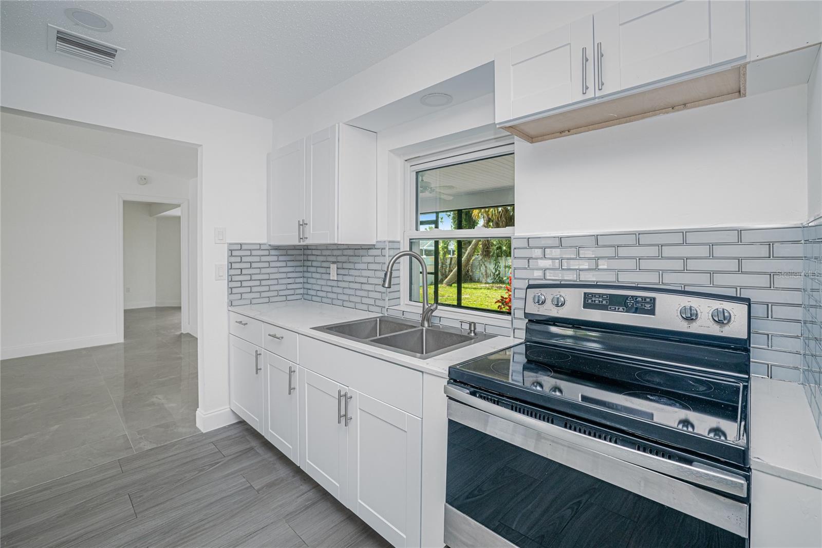 22457 OCEANSIDE AVE, PORT CHARLOTTE, FL, 33952