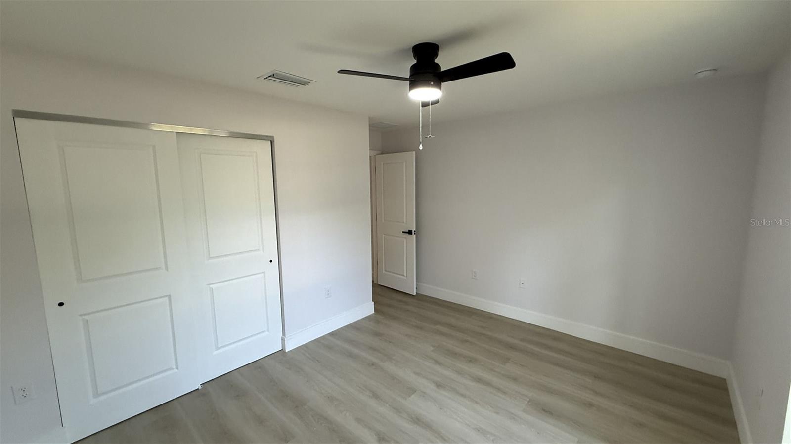 102 MALAUKA TRL, OCKLAWAHA, FL, 32179