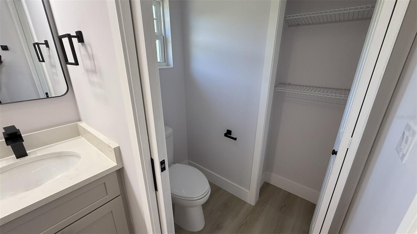 102 MALAUKA TRL, OCKLAWAHA, FL, 32179