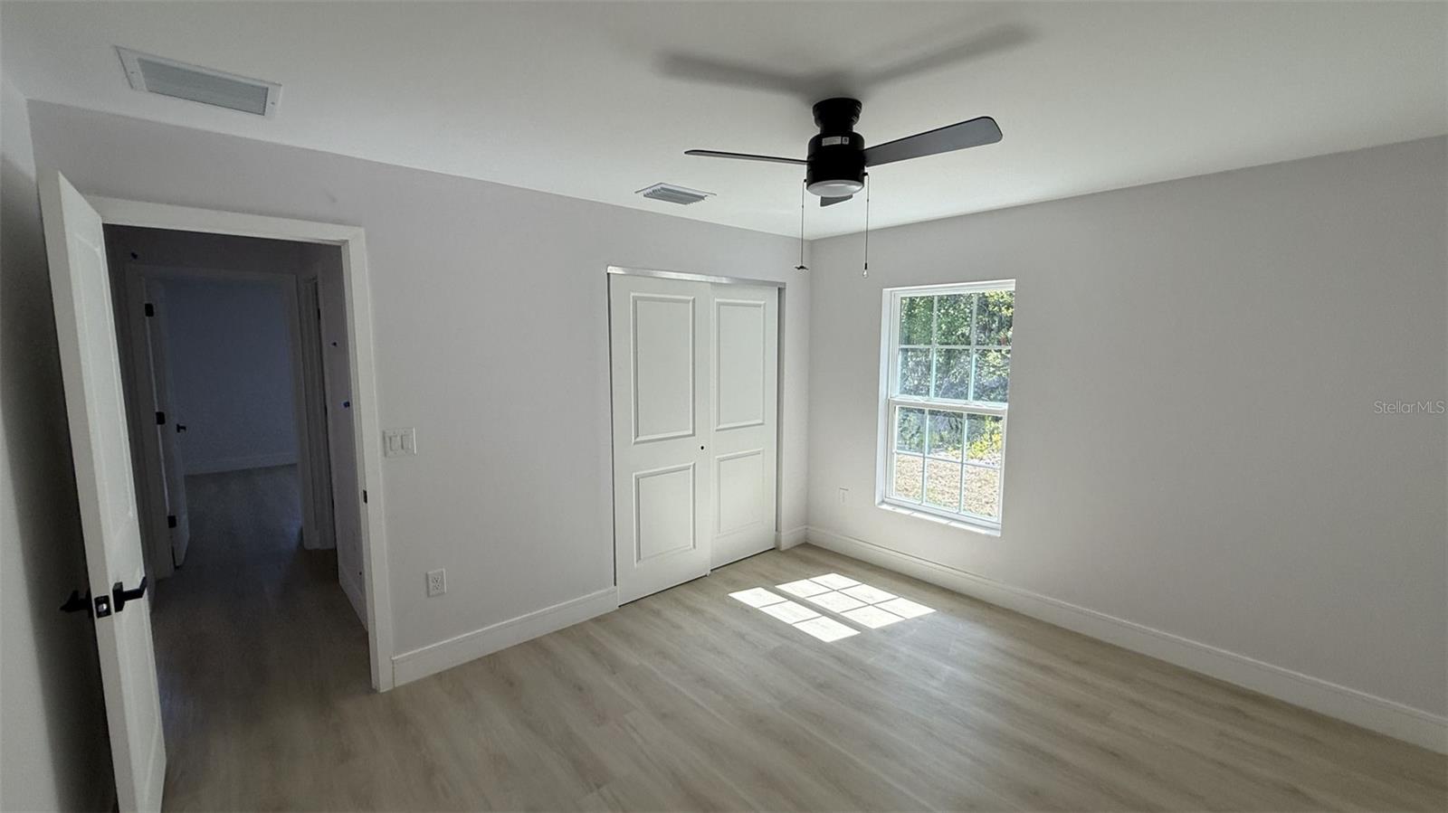 102 MALAUKA TRL, OCKLAWAHA, FL, 32179