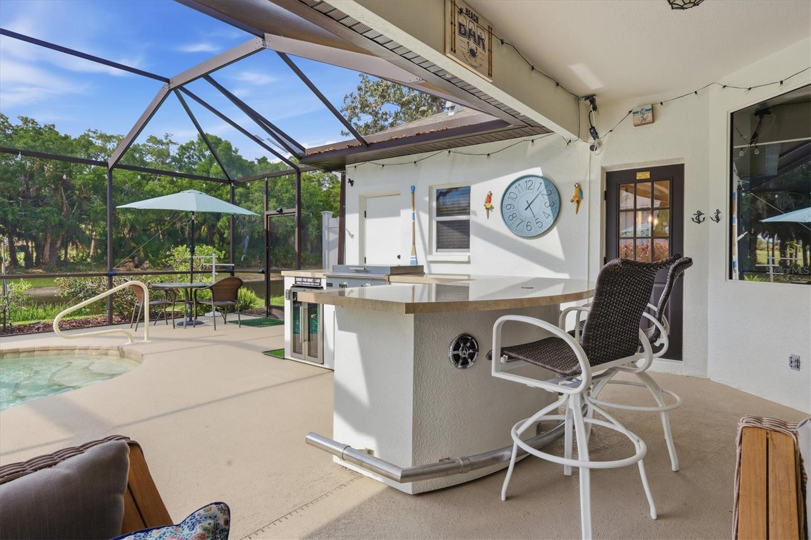 6611 PEACH TREE CREEK RD, BRADENTON, FL, 34203