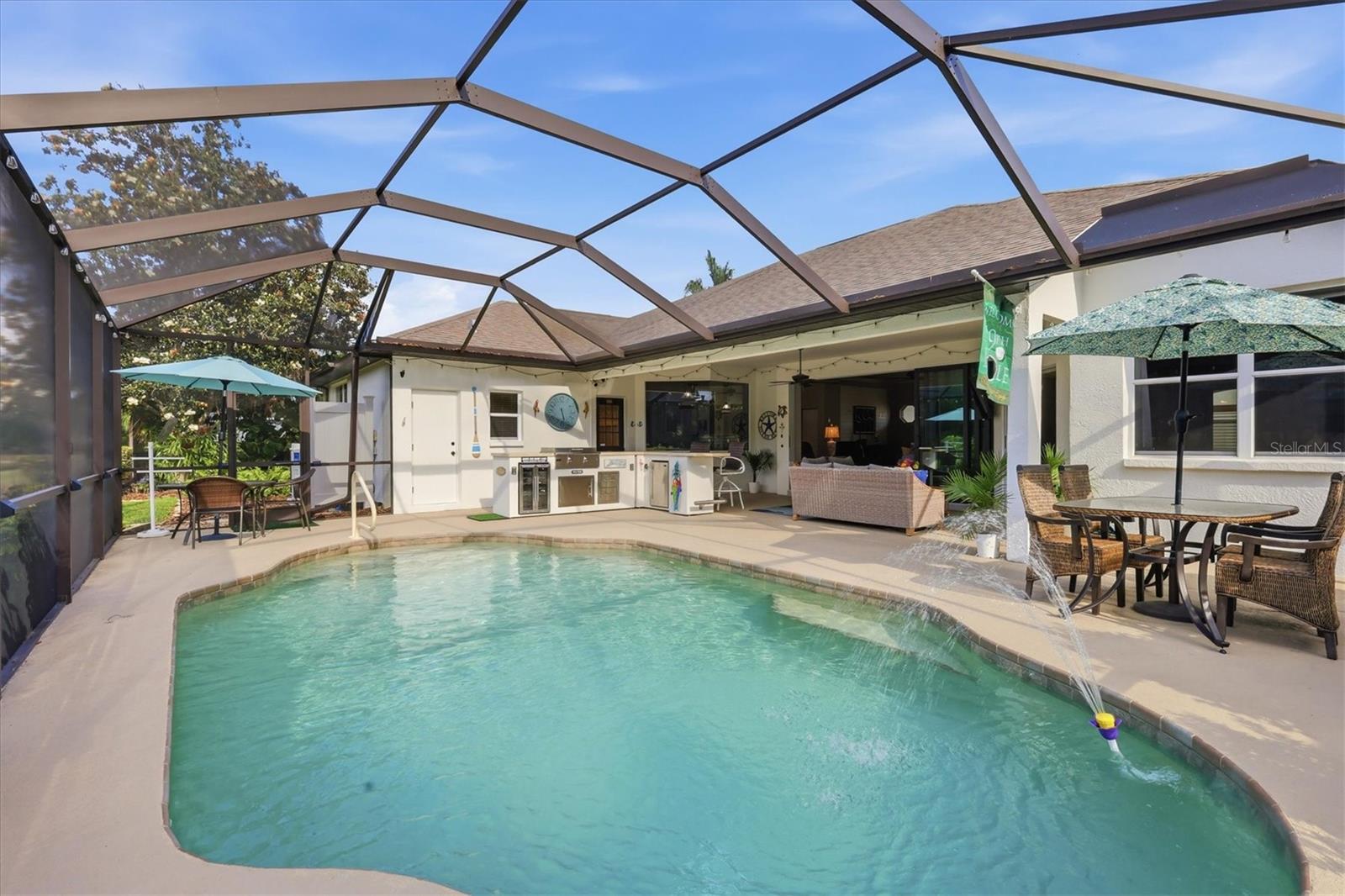 6611 PEACH TREE CREEK RD, BRADENTON, FL, 34203