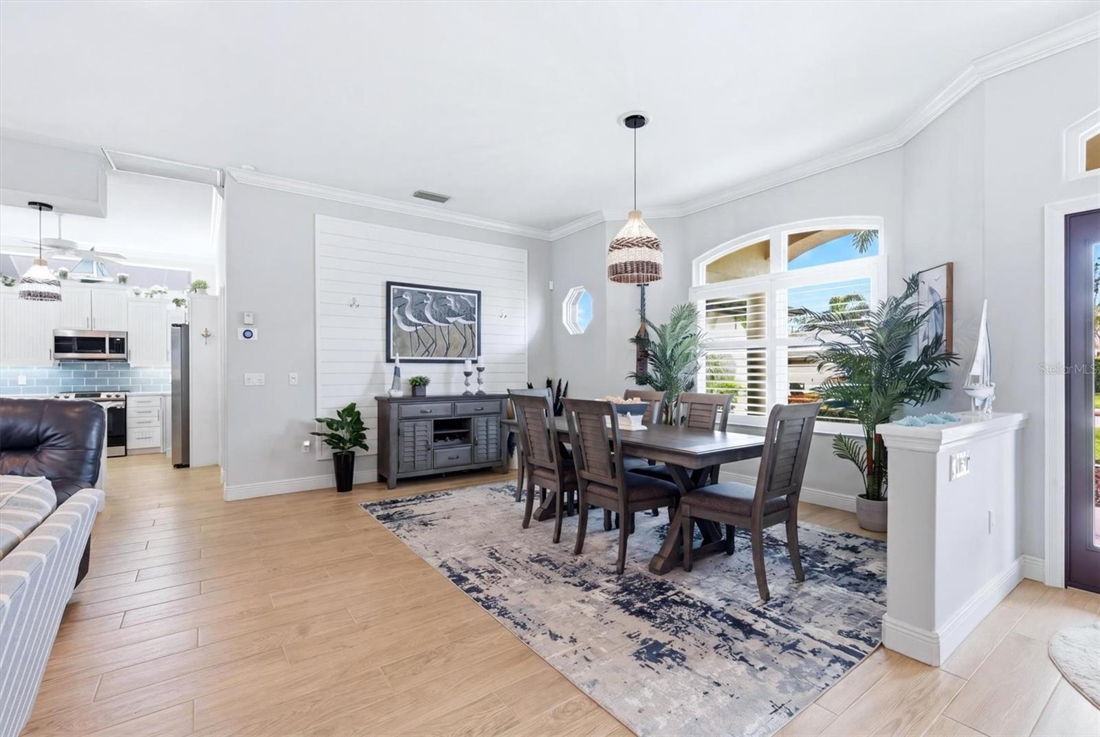 6611 PEACH TREE CREEK RD, BRADENTON, FL, 34203