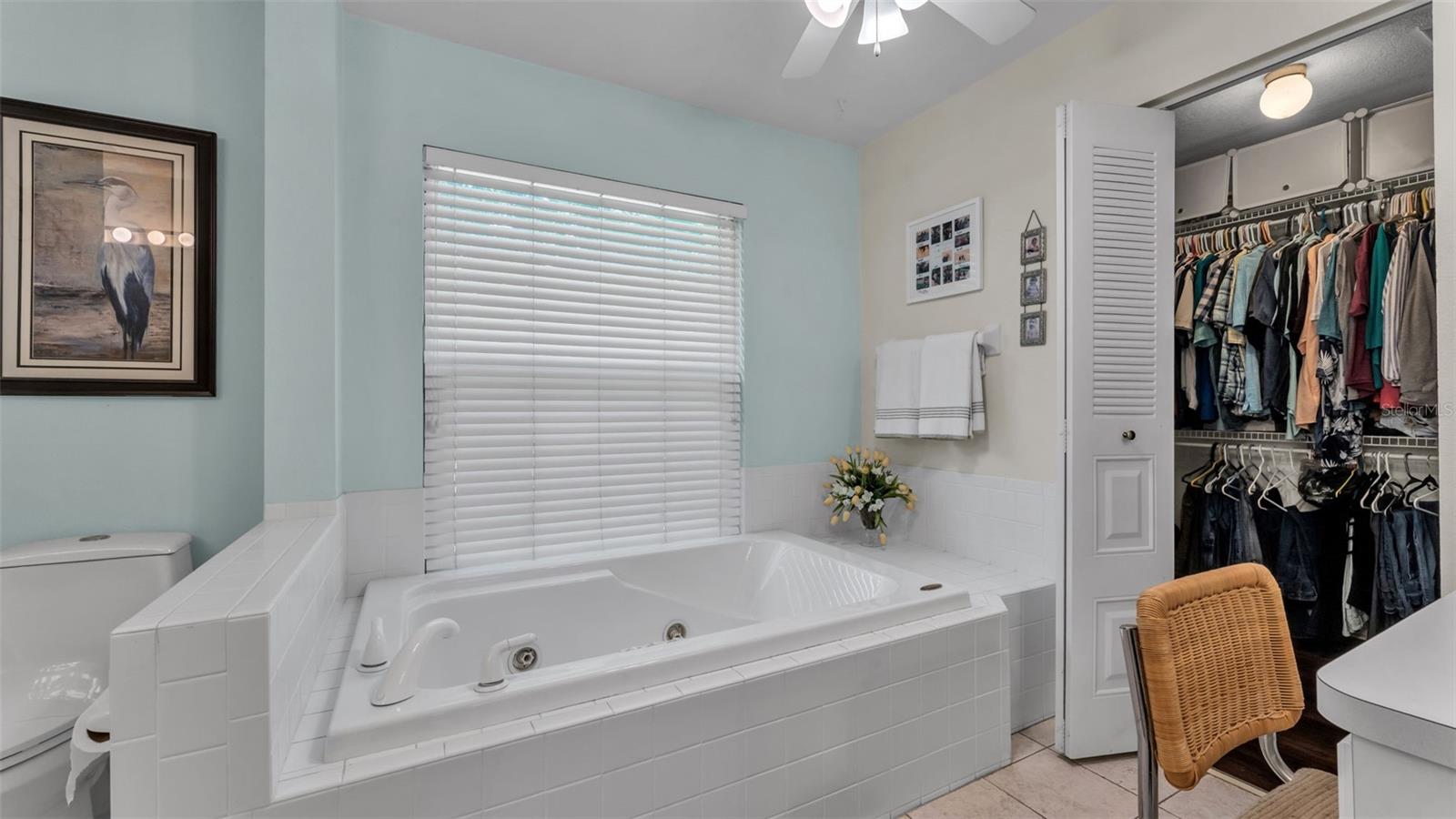 906 CRESTVIEW DR, AUBURNDALE, FL, 33823