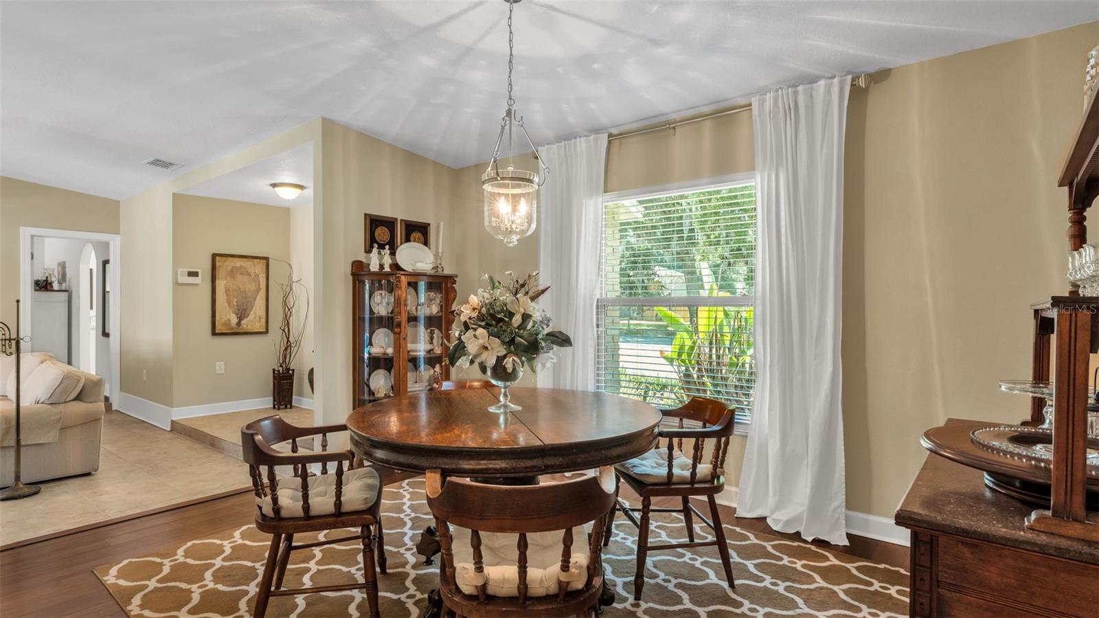 906 CRESTVIEW DR, AUBURNDALE, FL, 33823