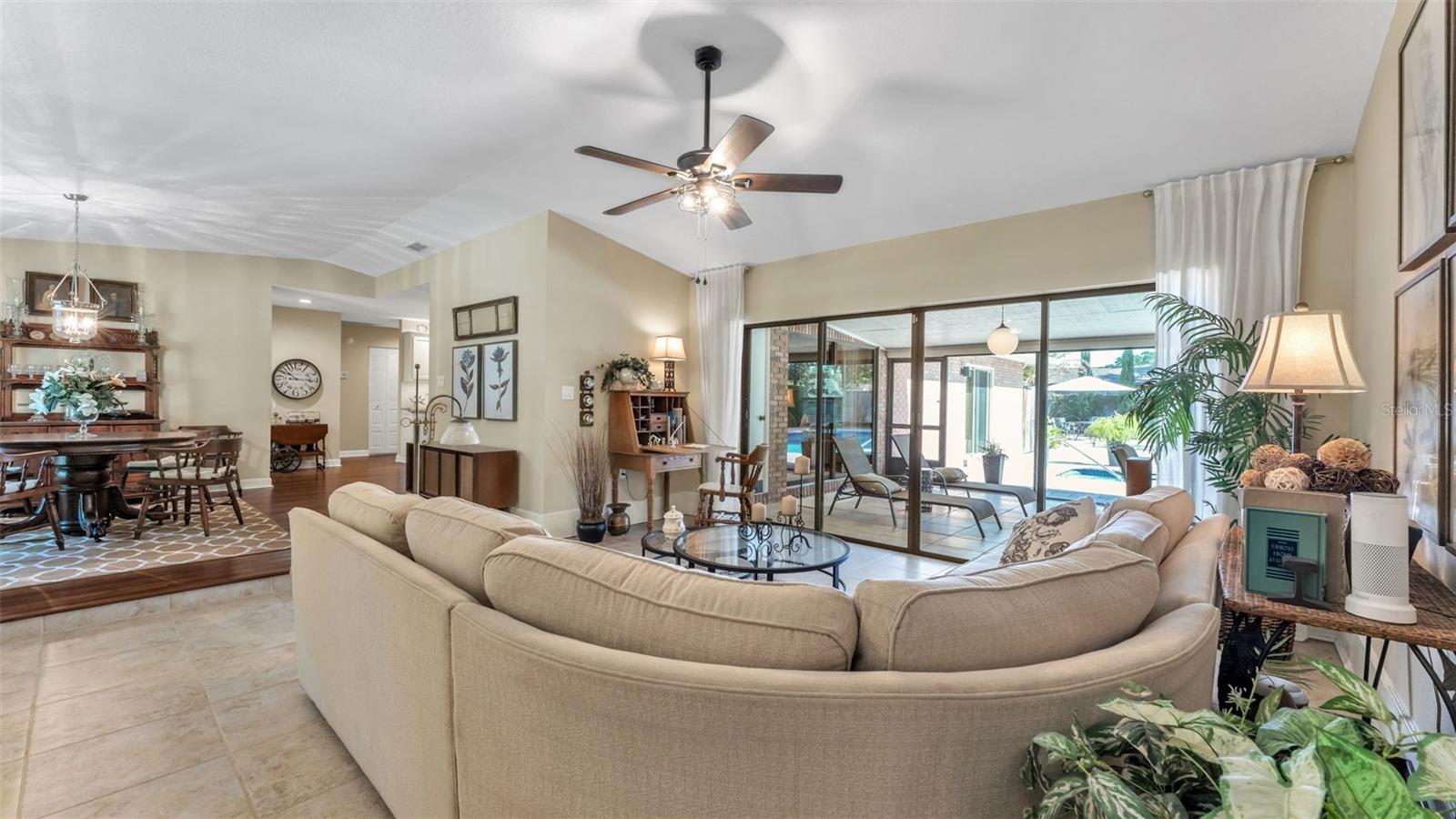 906 CRESTVIEW DR, AUBURNDALE, FL, 33823